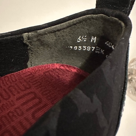 Munro Iriana Floral Slip on Flat in Black - Picture 4 of 6